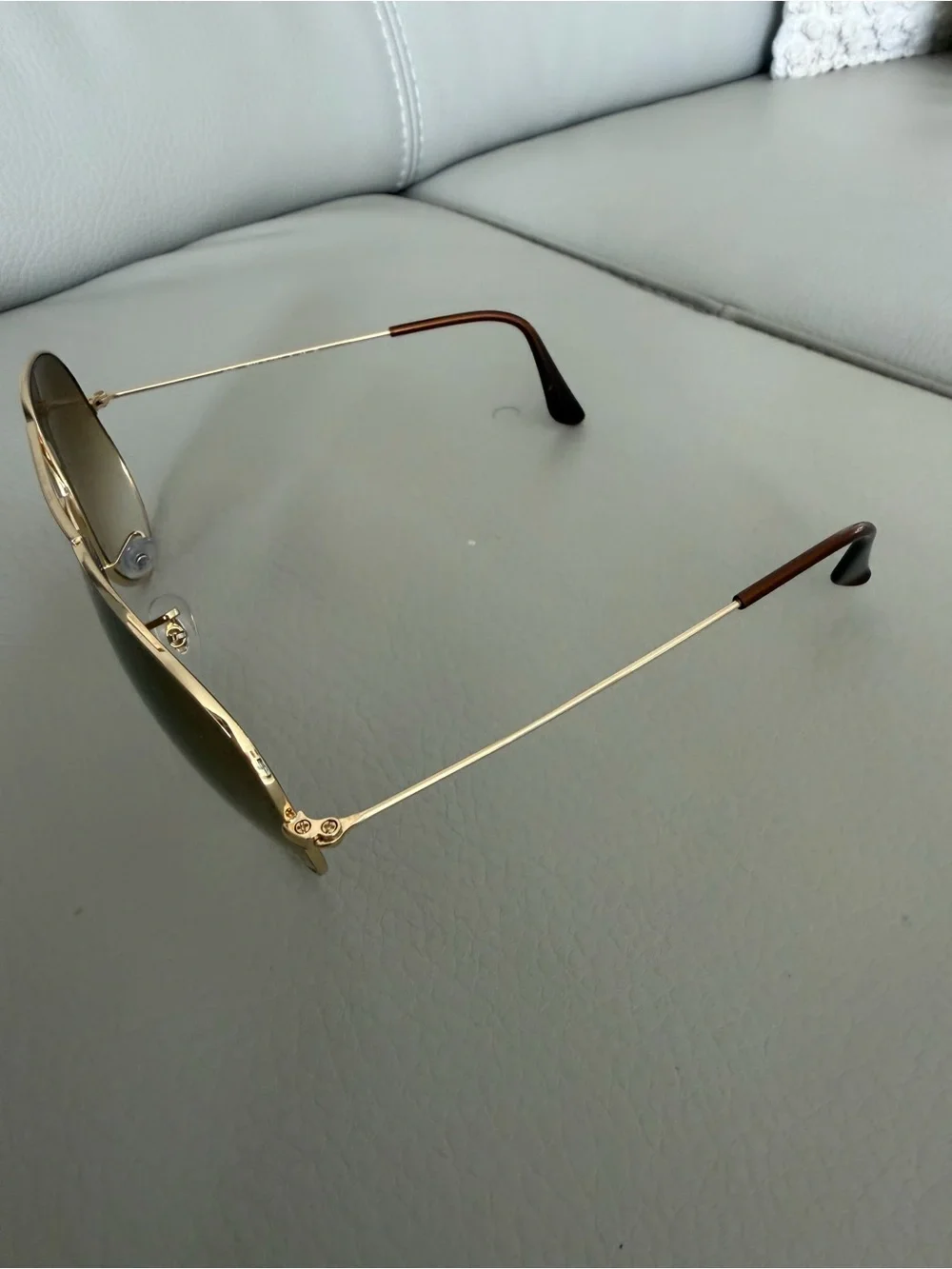Ray-Ban Woman’s Gold Frame Aviator Sunglasses with Brown Gradient Lenses